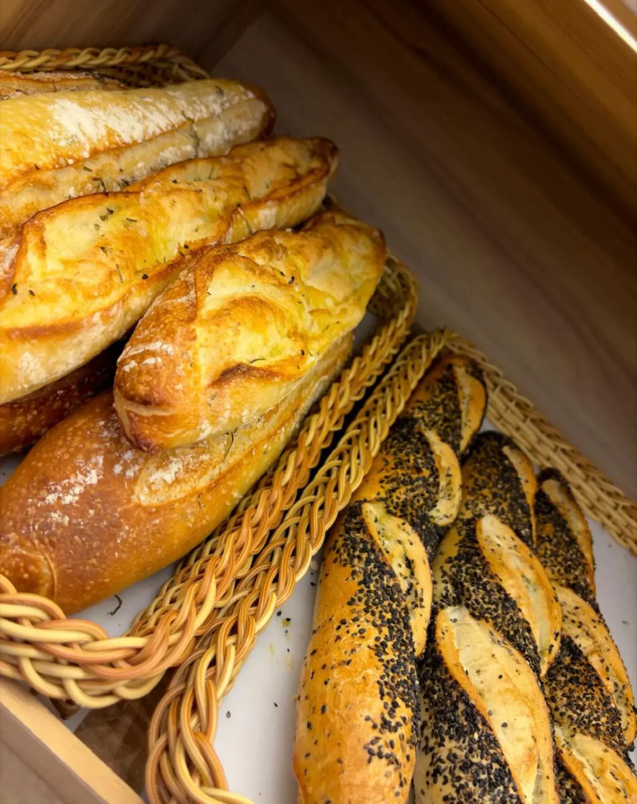 Cesta de pães artesanais da Panificadora Vaccari